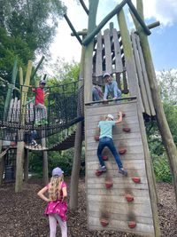 18b57b9c-cc03-4cb7-8cf7-04bd9b74b29b